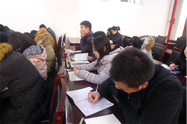公司传达全国高校思想政治工作会议精神 公司传达全国高校思想政治工作会议精神