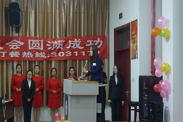 太阳122cc官方集团举办“明德砺志,向梦起航”军训汇报会 太阳122cc官方集团举办“明德砺志,向梦起航”军训汇报会