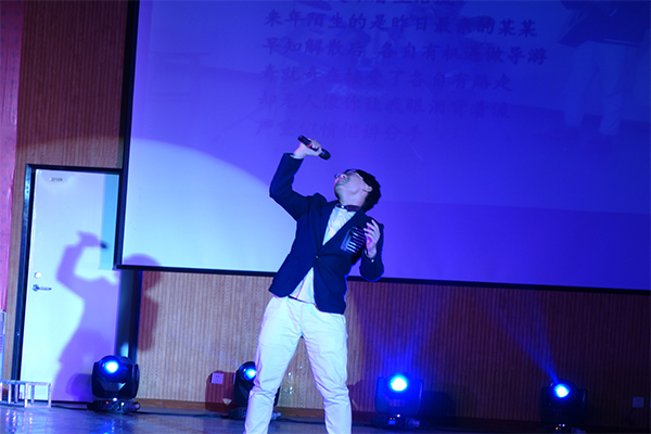 ​太阳122cc官方集团举行2016级新生开学典礼暨迎新晚会