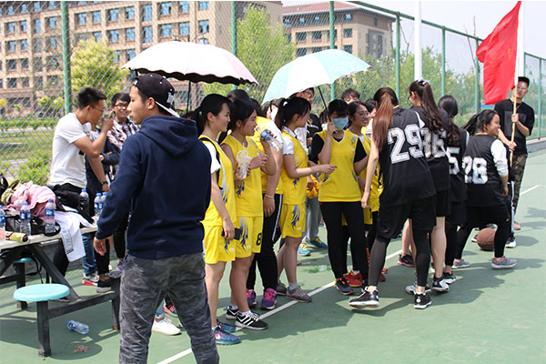 恭祝公司于太阳122cc官方集团女子篮球赛中首战告捷